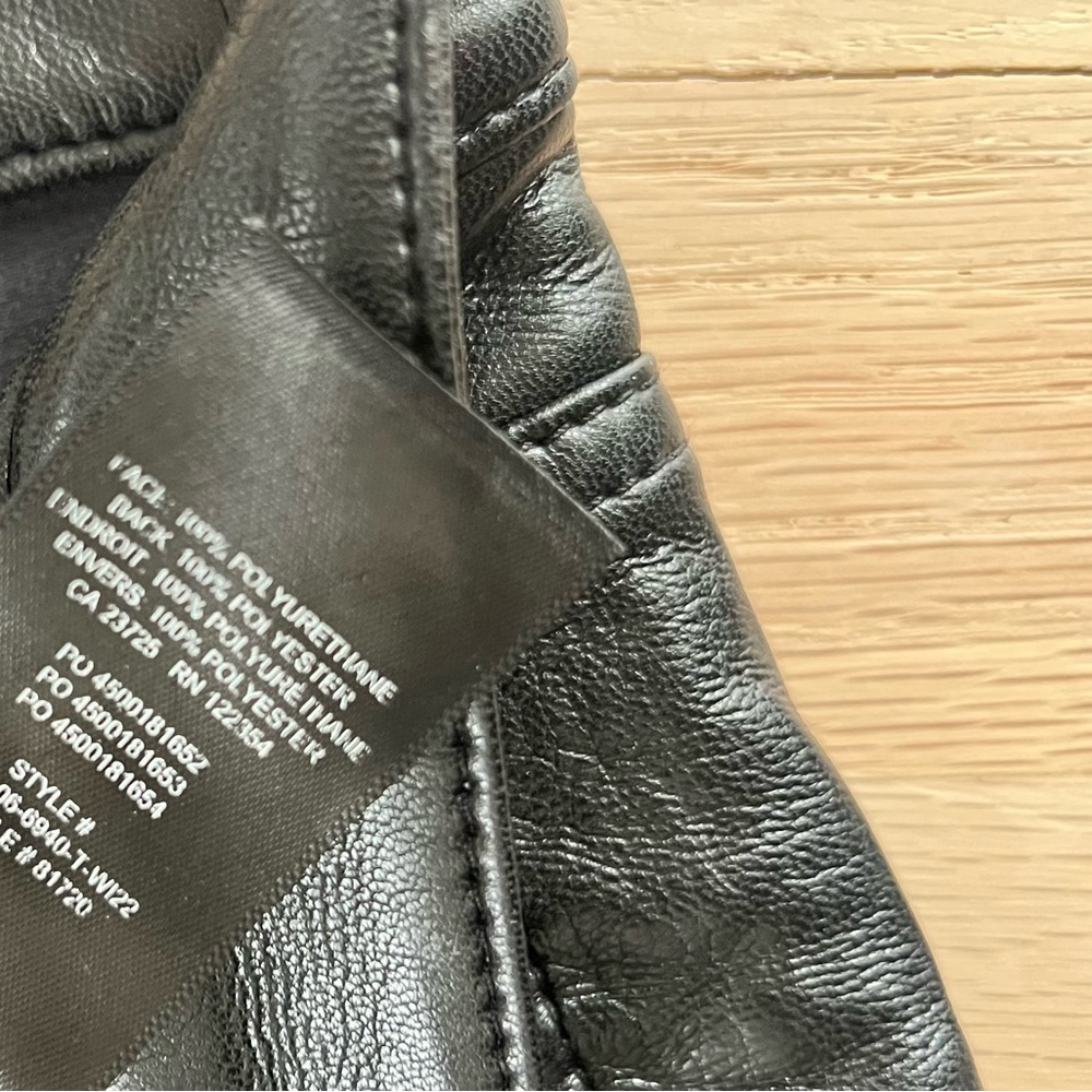 🔥EUC ARITZIA Wilfred The Melina Pant in Black Vegan Leather - Picture 5 of 6